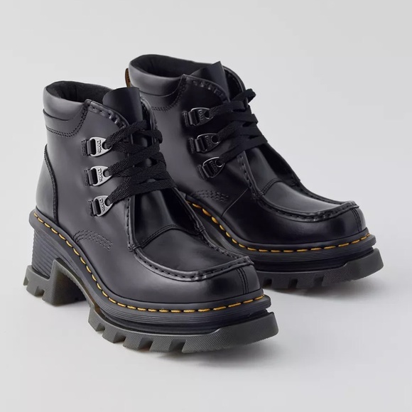 Dr. Martens Corran 3-Eye Heeled Boot - Picture 2 of 4